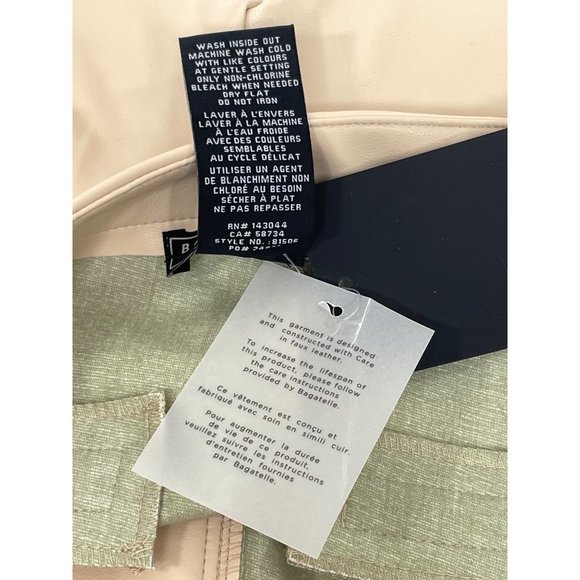 Bagatelle Faux Leather Women’s Cropped Pants L Wide Leg Peach Zip Button - Picture 6 of 14